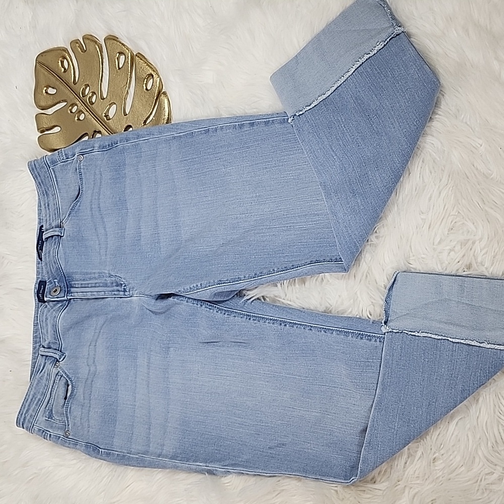 J. Jill Size 14 Authentic Fit Cropped Jeans